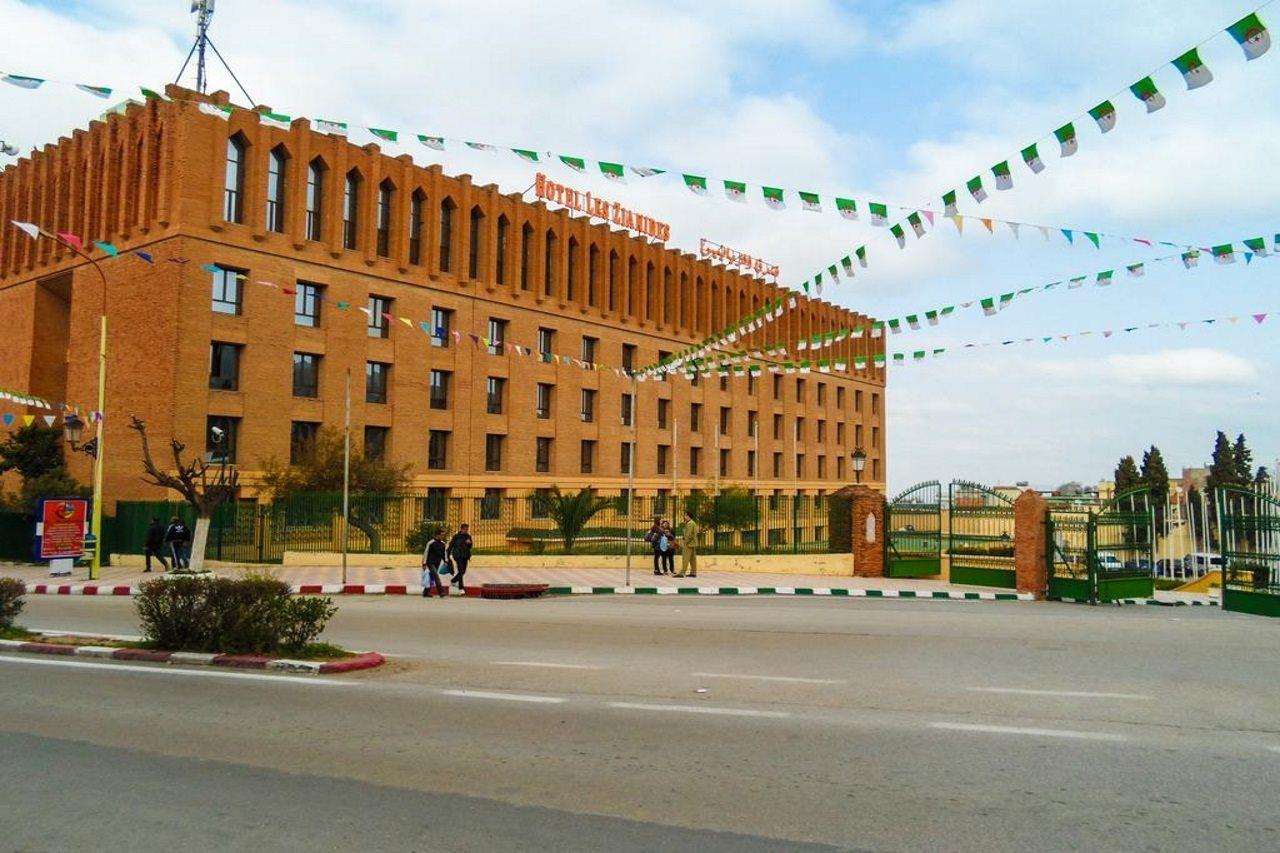 Hotel Les Zianides Tlemcen Exterior foto